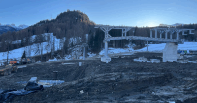 Copertina di Ora è ufficiale: a Cortina la funivia “olimpica” di Socrepes non aprirà all’inizio dei giochi, ma (forse e in maniera parziale) il 12 febbraio