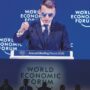 Copertina di Davos, Macron&Trump show: “Non siamo vassalli contro bulli”