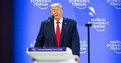 Copertina di Davos, Trump: “Non userò la forza, ma ora negoziati immediati per acquisire la Groenlandia. Se l'Europa dice di no, ce ne ricorderemo”
