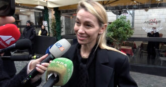 Eleonora Abbagnato ricorda Valentino: "Ho avuto il privilegio di essere vestita da lui, non aveva difetti"