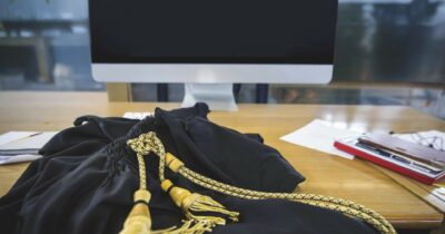 Copertina di “I pc di tutti i magistrati  possono essere spiati”: l’alert al ministero della Giustizia fin dal 2024