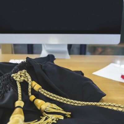 Copertina di “I pc di tutti i magistrati  possono essere spiati”: l’alert al ministero della Giustizia fin dal 2024