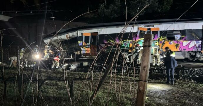 Un altro incidente ferroviario in Spagna: in Catalogna crolla un muro e il treno deraglia, un morto e 41 feriti