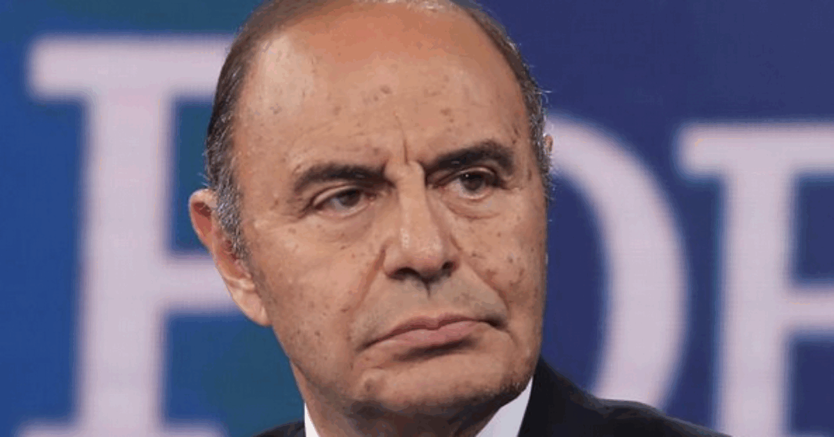 Sabrina Ferilli fa quattro volte gli ascolti di Bruno Vespa: la fiction ‘A Testa Alta’ al 28,2% di share e ‘speciale 30 anni di Porta a Porta’ al 7,1% (meno di un milione di spettatori)