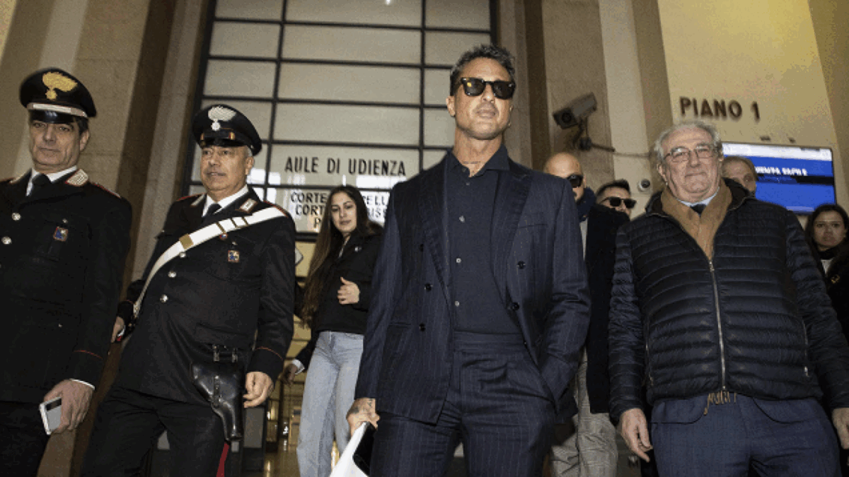 Corona-Mediaset, il 20 ottobre la resa dei conti in tribunale: chiesti 160 milioni di danni per Falsissimo