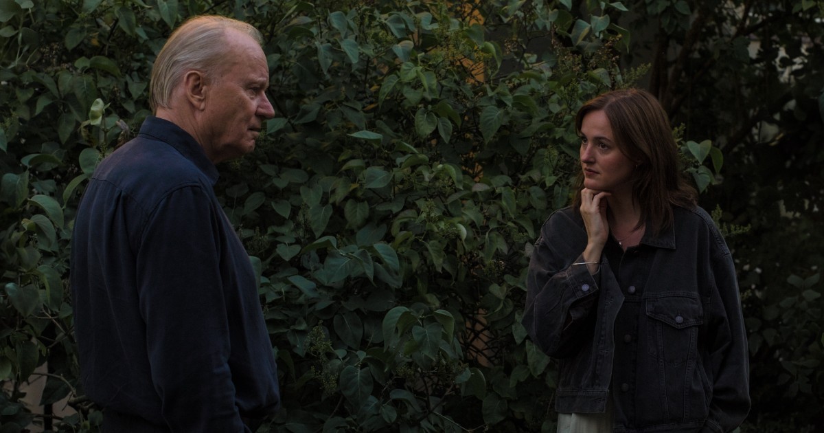 Sentimental Value – Lo straordinaria performance di Stellan Skarsgård in un dramma familiare di intensa vulnerabilità