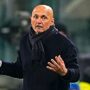 Copertina di “A Bodo ci avete fatto due palle così. Ma che discorsi sono?”: Spalletti nervoso dopo (e durante) Juve-Benfica