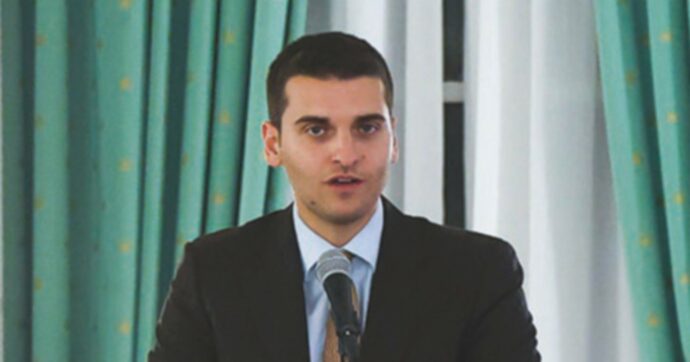 “Fascistelli in erba è critica politica”: Scanzi assolto