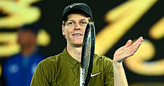 Australian Open, per Sinner è tutto troppo facile: battuto Duckworth, è al terzo turno. Poi ammette: “Oggi ho servito molto bene” | L’analisi del match