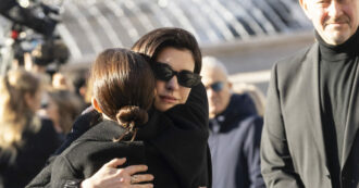 Da Anne Hathaway a Anna Wintour e Donatella Versace: l