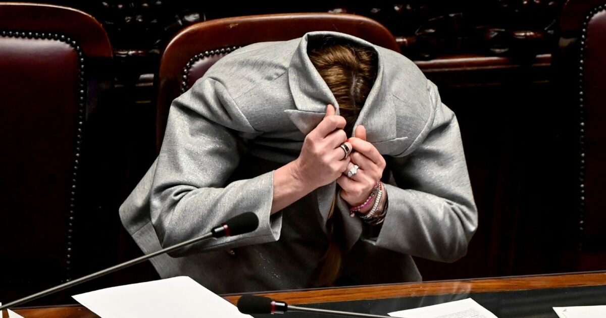 Elezioni anticipate? Il centrodestra vincerebbe solo con Vannacci. I sondaggi puniscono Meloni, che studia il rimpasto