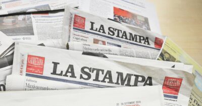 Copertina di La Stampa, fondazioni torinesi: “No cordata”