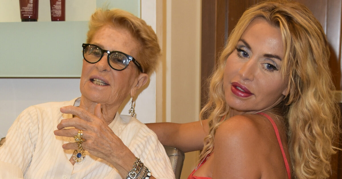 “Jovanotti? Lui e mia figlia Valeria Marini erano piccoli, facevano i camerieri d’estate, un flirt di gioventù. Non mi piace come cantante”: lo rivela Gianna Orrù