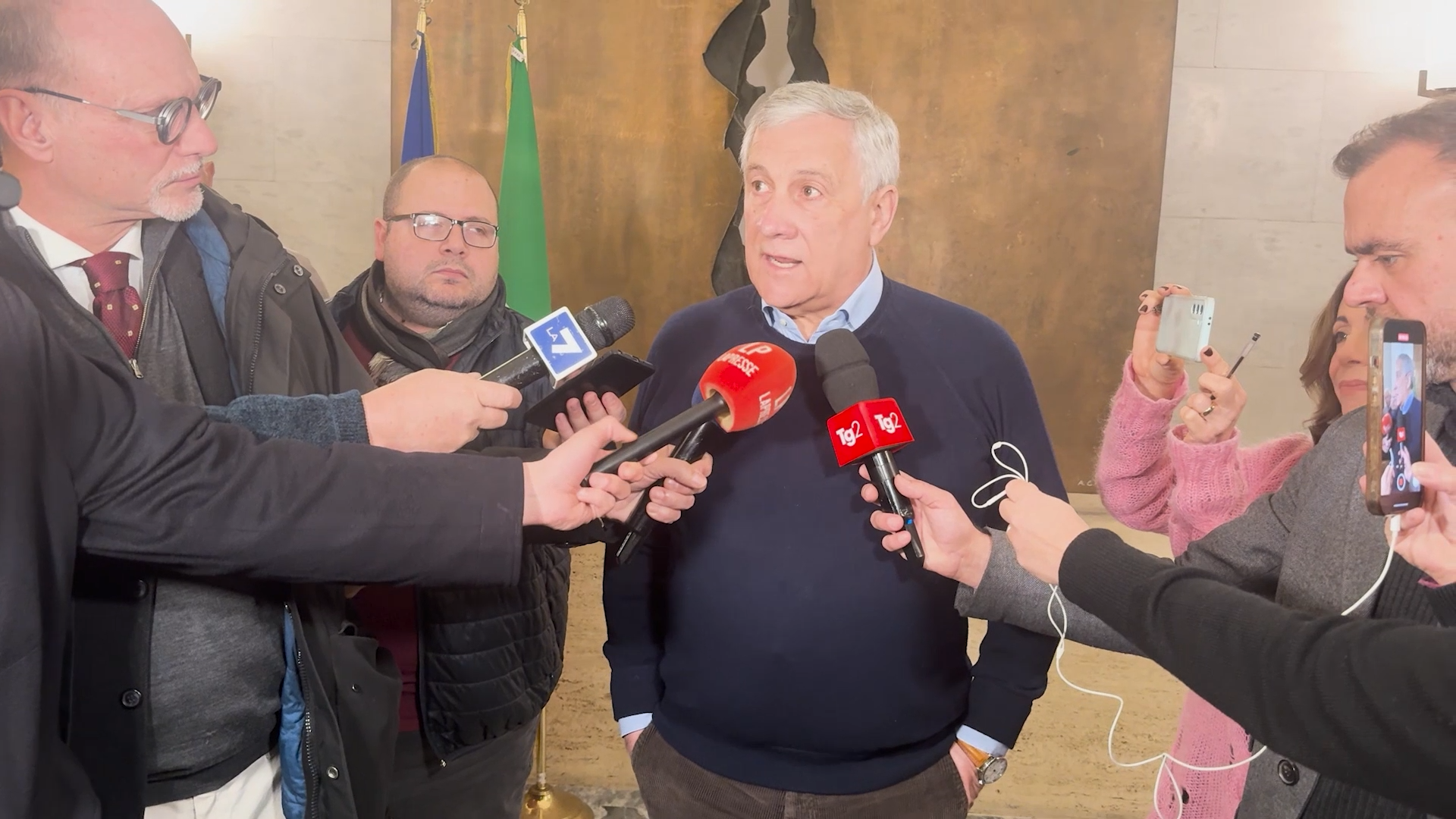 Crans Montana, Tajani: “Moretti scarcerato? C’è il pericolo di fuga, l’inchiesta fa buchi da tutte le parti” Crans Montana, Tajani: “Moretti scarcerato? C’è il pericolo di fuga, l’inchiesta fa buchi da tutte le parti”