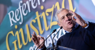 Copertina di Tajani all’evento per il Sì: “Ora dibattito sull’ipotesi di togliere ai pm il controllo della polizia giudiziaria”