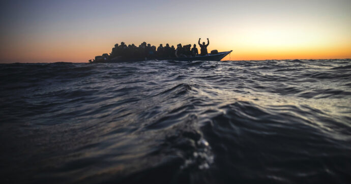 Migranti, 380 dispersi da 10 giorni. Scandura: “Tutti dalla Tunisia: problemi con gli accordi imbastiti dall’Italia?”