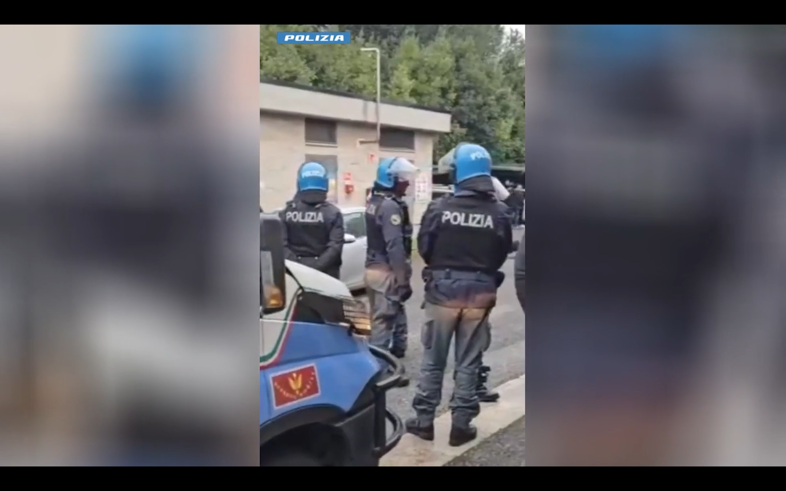 scontri tra tifosi del napoli e della lazio sull8217autostrada a1 nei pressi di frosinone 80 identificati sequestrate mazze e coltelli da Ilfattoquotidiano.it scontri tra tifosi del napoli e della lazio sull8217autostrada a1 nei pressi di frosinone 80 identificati sequestrate mazze e coltelli