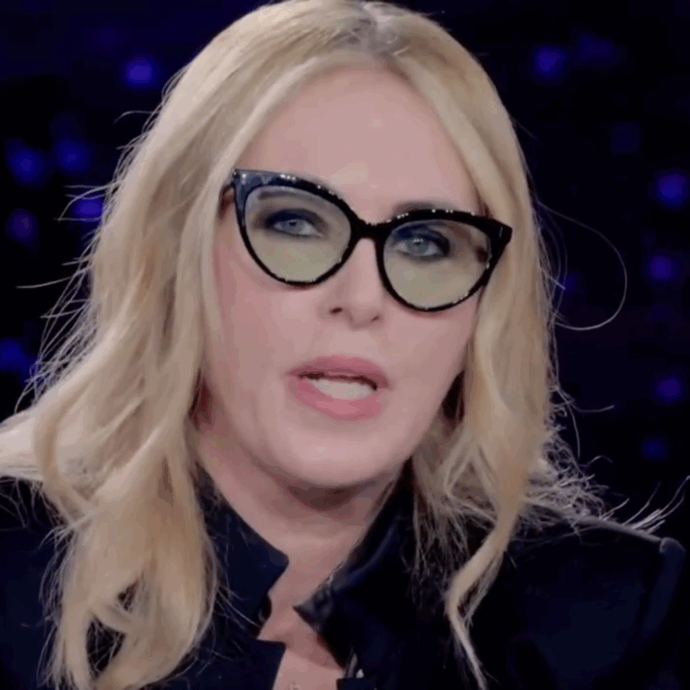 “Ho ricevuto minacce di morte anche per il caso Garlasco. Ho scelto di non avere figli. Non credo di essere adatta a fare la madre”: così Roberta Bruzzone