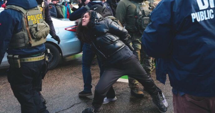 Trump, decreti anti-Congresso e polizia: il vero “regime change” è negli Usa