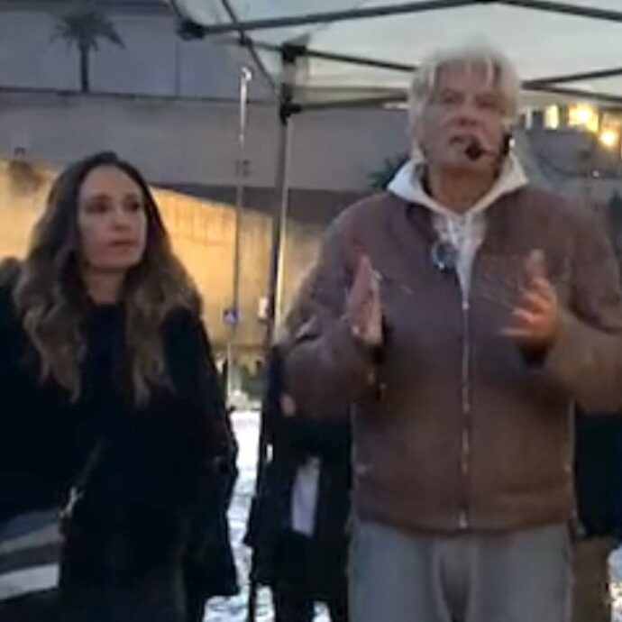 “Ci sono tre inchieste aperte da tre anni, c’è chi vorrebbe fare qualcosa ma sembrano impantanati. C’è questa volontà di spostare l’attenzione da parte dell’inchiesta vaticana”: il sit-in di Pietro Orlandi