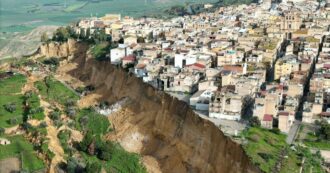 Copertina di Emergenza a Niscemi, si allarga il fronte della frana: case in bilico e mille sfollati. Il sindaco: “Situazione drammatica”. Video