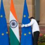 Copertina di India-UE verso accordo sulle tariffe, svolta miliardaria per l’auto europea