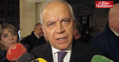 Copertina di Piantedosi assicura: “Ice non opererà mai alle Olimpiadi in Italia. I morti in Usa? Metodologie diverse dalle nostre”