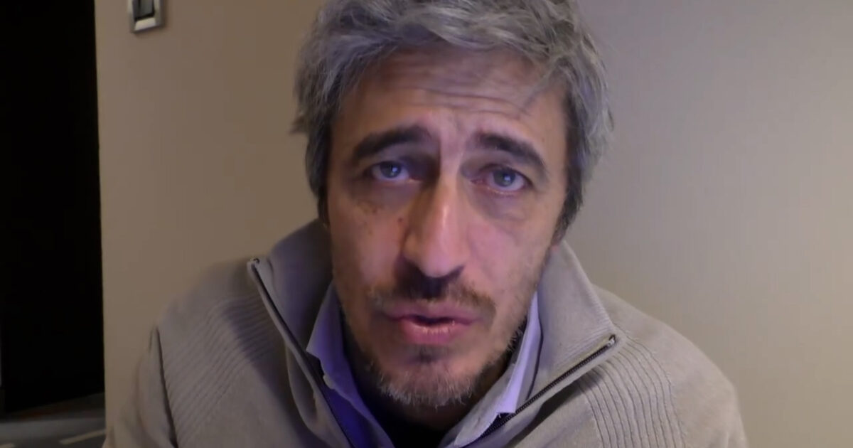 “Sono in una fase di invecchiamento mentale: guardo le polizze assicurative come a cose stupende. Ma ho una figlia di cinque anni e sono costretto a spostare avanti l’orizzonte”: così Pif