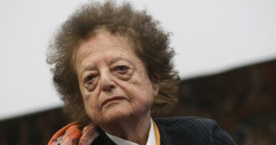 Copertina di “La memoria è in crisi, ma passiamo il testimone a tutti quelli che sanno ascoltare”: intervista a Lia Levi, che si salvò in un convento