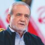 Copertina di Il presidente iraniano Pezeshkian scrive a Papa Leone: “Le nazioni contrastino le richieste illegali degli Usa”