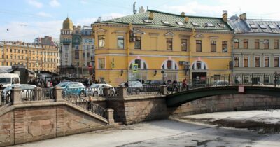 Copertina di Carrère e i (falsi) cliché sulla Russia senza libertà