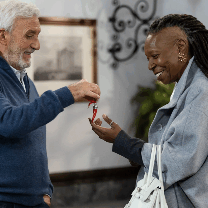 “Così ho conosciuto Whoopi Goldberg, poi lei ha iniziato a guardare Un Posto al Sole a mia insaputa e mi ha chiamato per chiedermi di partecipare”: Patrizio Rispo racconta