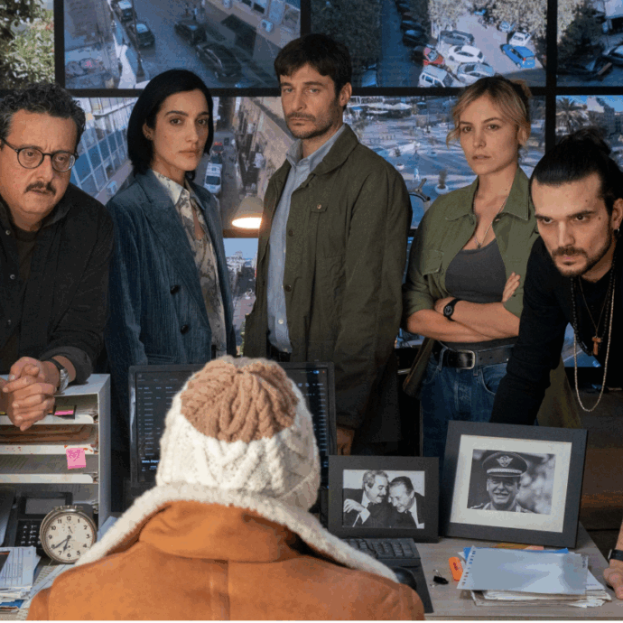 “Le continue collusioni reiterate dei politici sono uno spettacolo orribile”: Lino Guanciale sulle tracce di Matteo Messina Denaro