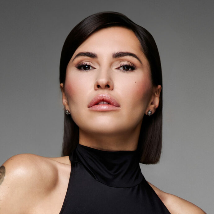 “A Sanremo 2026 con una lettera a mia madre che non c’è più. Ci ho messo sei anni per scriverla, ma è una ferita ancora aperta”: così Serena Brancale