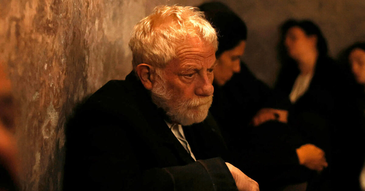 Antonello Fassari riappare nella fiction “Morbo K”: l’ultimo lavoro prima di morire. L’omaggio commosso di Giacomo Giorgio: “Splendido attore e uomo straordinario”