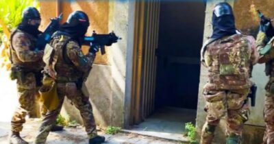 Copertina di Il combattimento ‘per gioco’ a Magicland rende accettabile ai bambini l’idea di prepararsi alla guerra