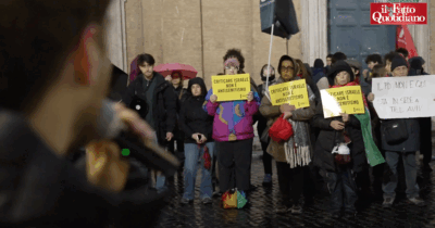 Copertina di Antisemitismo, presidio contro il Ddl Romeo: “Incostituzionale. Una vendetta del Governo per le manifestazioni per la Palestina”