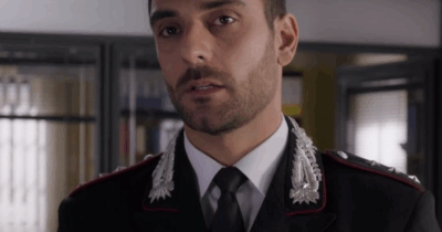 Copertina di “Sono stato protagonista di una truffa. Dei tizi si fingevano me su Instagram chiedendo soldi per incontrarmi. Li ho denunciati”: così Eugenio Mastrandrea