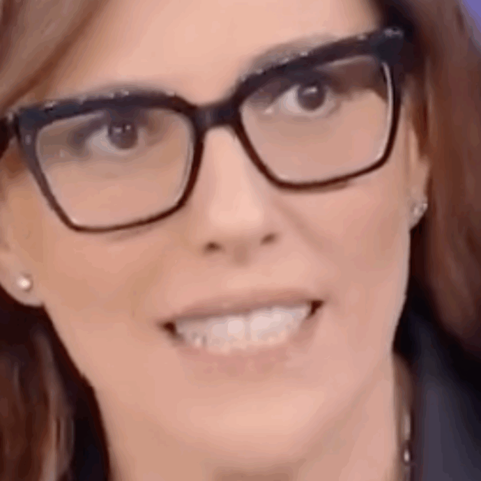 “‘Signora, se lei è 48 e le piace mangiare non è colpa nostra’. Quella frase l’hanno detta a me e ho fatto una diffida”: la speaker radiofonica Fabiana Sera esce allo scoperto