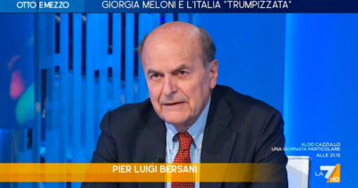 Copertina di Bersani a La7: “Da governo Meloni servilismo verso Trump. Ma sono patrioti questi qui? Con chi stanno? Col giaguaro?”