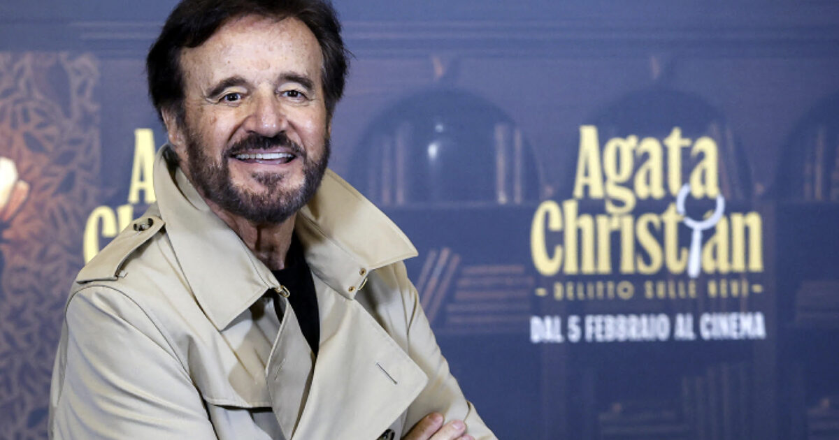 “Noi giocavamo sul turpiloquio, la comicità di Checco Zalone è più colta. Se oggi facessi le battute dei cinepanettoni mi metterebbero in carcere”: così Christian De Sica