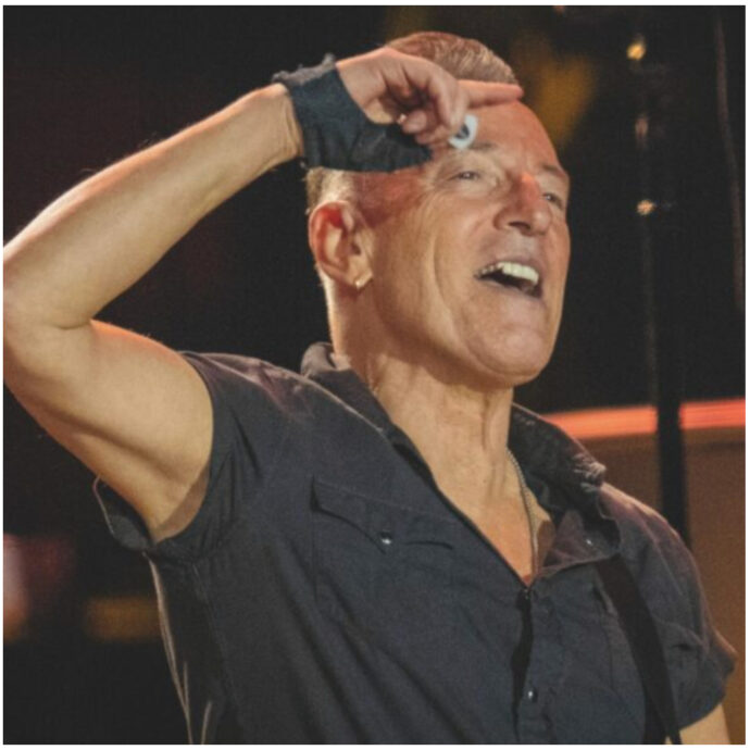 Bruce Springsteen rielabora la canzone premio Oscar “Streets of Philadelphia” che diventa “Streets of Minneapolis”: testo e significato del brano contro Trump e contro l’ICE