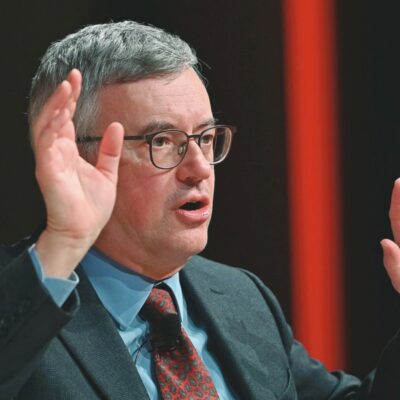 Copertina di Il caso Barbero ora divide i fact-checker