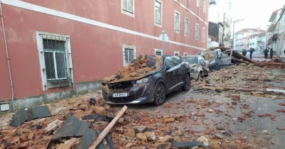 Copertina di Almeno 5 morti per la tempesta Kristin in Portogallo: venti fino a 150 km orari e piogge torrenziali, allerta anche in Spagna