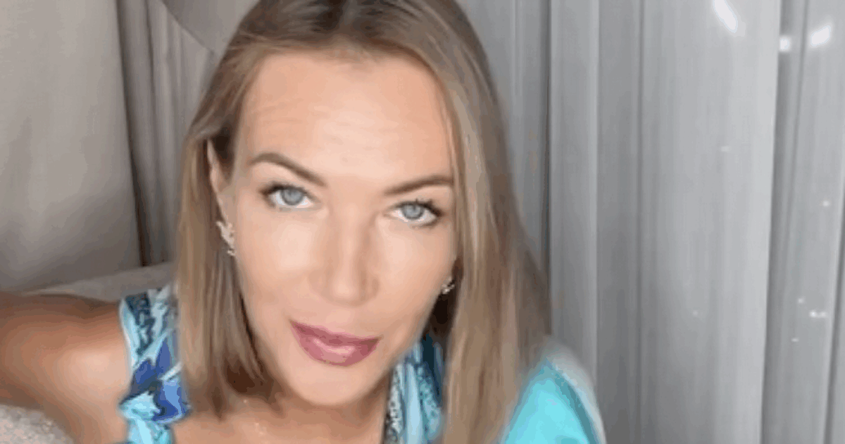 “Molto brutto che hai tirato in mezzo anche me sapendo che sono sempre stata ‘pulita’. Sono una ex Letterina, il mio nome è nel secchio”: Ludmilla Radchenko pubblica una chat con Fabrizio Corona