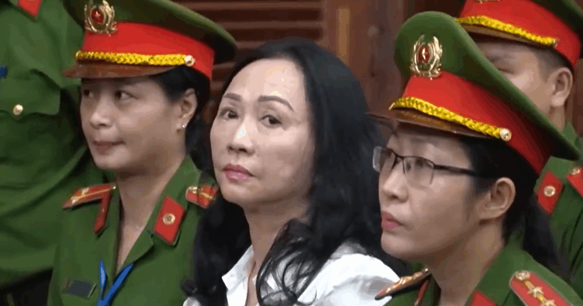 Diventa miliardaria mettendo a segno una delle frodi più grandi della storia: il tribunale mette in vendita i suoi yacht e due borse Birkin di Hermes per recuperare i soldi