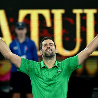Copertina di Eterno Djokovic: batte Sinner e va in finale con Alcaraz. L’analisi di Andrea Scanzi