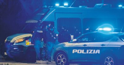 Copertina di Agente indagato: “Il verbale di arresto del ’24 non è vero”