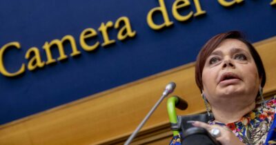 Copertina di Morta Ileana Argentin, una vita in politica per i diritti dei disabili. Gualtieri: “Il Pd perde un punto di riferimento”