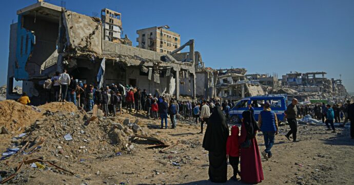 Raid di Israele a Gaza: “Almeno 28 morti, un quarto sono bambini”. È uno degli attacchi più gravi dal cessate il fuoco